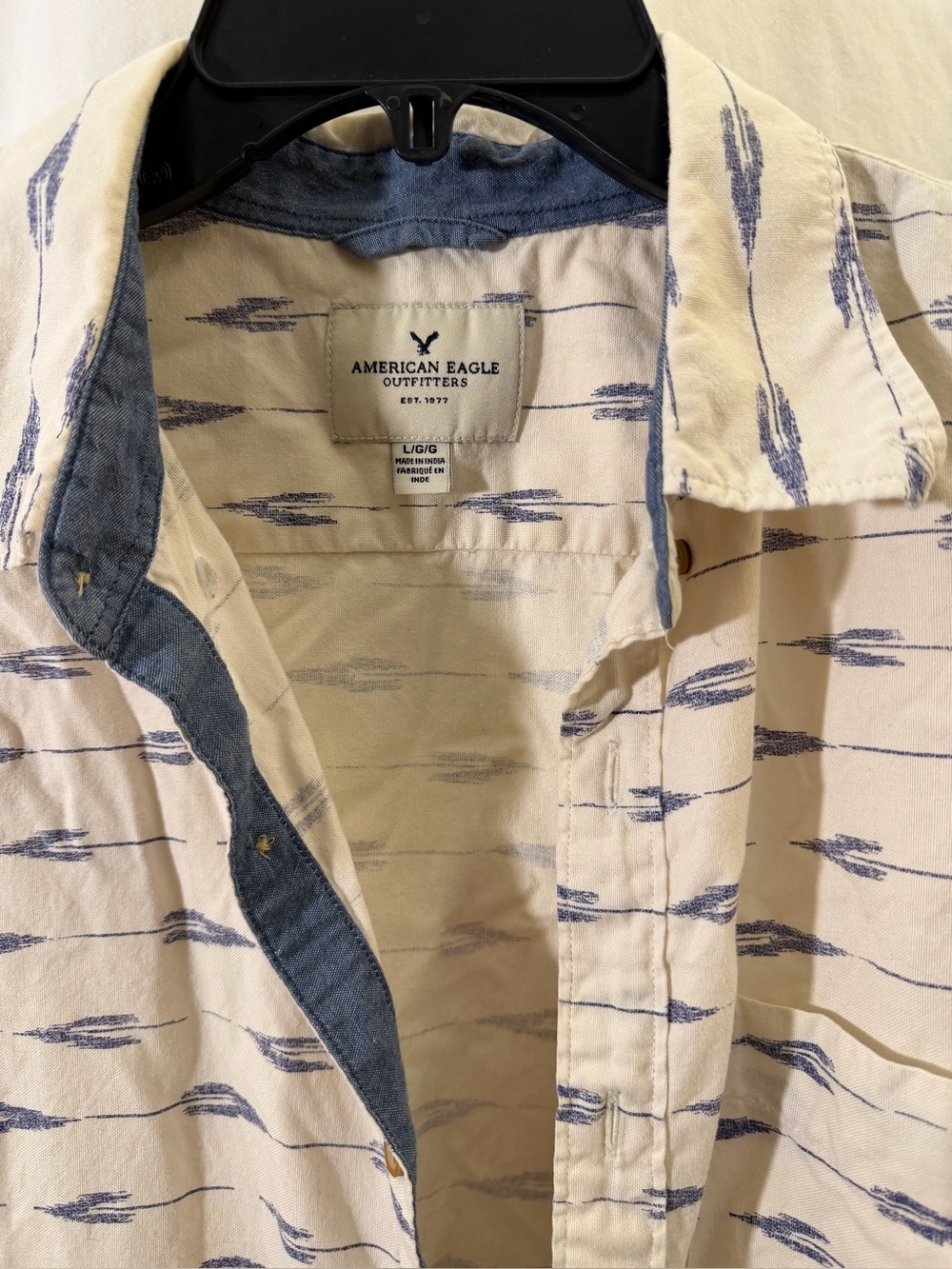American Eagle cream cotton summer lightweight shirt